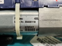 Siłownik klapy prawy teleskop AUDI Q5 8R 08- 8R0827852