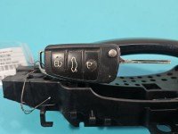 Klamka przód lewa zewnętrzna Audi Q3 8U1837885