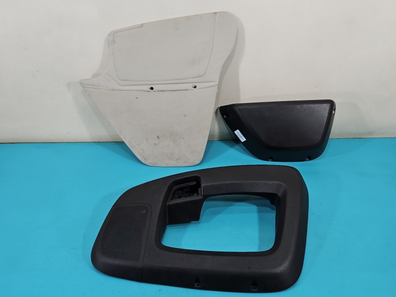 Tapicerka drzwi przód prawa boczek Fiat Ducato IV 07355601000