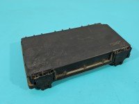 Skrzynka bezpieczników Opel Astra III H 743381-00, 13125865, 015349211