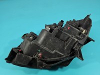 Reflektor prawy lampa przód Renault Clio III EUROPA 8200865604, 89902795
