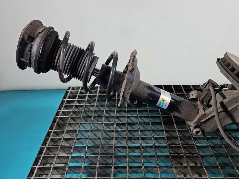 Amortyzator przód lewy przedni Skoda Superb III