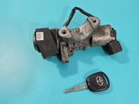 Komputer Sterownik silnika 89661-05630, 82641-CA010-F Toyota Avensis II T25 2.0 vvti