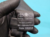 Pas bezpieczeństwa przód lewy kierowcy Toyota Avensis II T25 73220-03050 EU