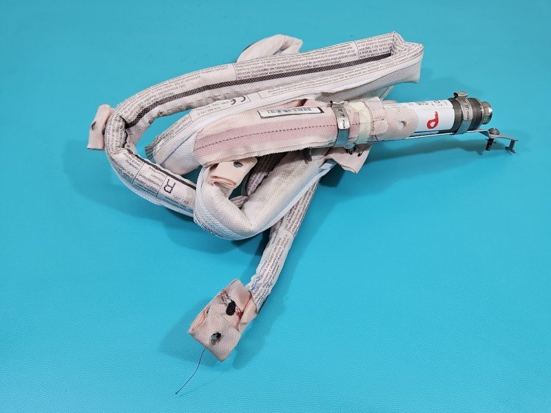 Kurtyna prawa poduszka airbag Skoda Superb III kombi Kurtyna prawa poduszka airbag Skoda Superb III kombi