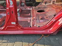Próg lewy SŁUPEK ŚRODKOWY B Toyota Corolla E16 E18 13- sedan 4d 3T3