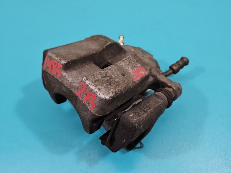 Zacisk tył lewy Toyota Rav4 IV 2.0 D4D HB