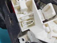 Lampa tył lewa Producent części: OPEL, KLAPY BAGAŻNIKA Z LISTWĄ ŻARÓWKOWĄ hatchback Opel Astra IV J HB