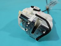 Zamek tył prawy Suzuki Sx4 S-Cross 13-21 Suzuki, 82301-61MA2 82301-61MA1, 2 pin KATALOGOWO 82301-61MA2