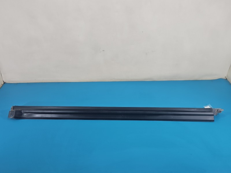 Listwa progowa lewa PRÓG NAKŁADKA Mitsubishi Eclipse Cross 7250A131 U25