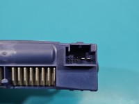 Siłownik klapy prawy teleskop AUDI Q5 08- 8R0827852