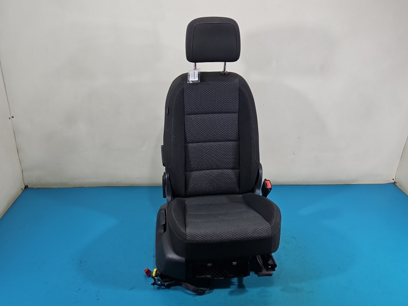 Fotel prawy przód pasażera Vw Touran II 5d EUROPA