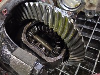 Most przedni przód Isuzu D-Max II 11-19 2.5 crdi (4JK1E5S-LA)