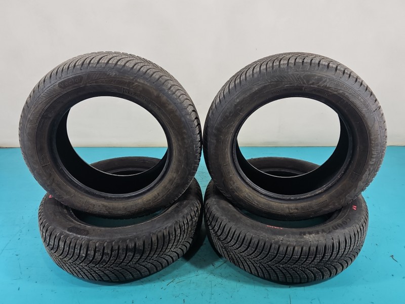 Goodyear, Vector 4Seasons Gen-3, 185 mm, Profil opony: 65, Średnica: 15", 5452000726766, T do 190 km/h, 92 - 630 kg, 4X...