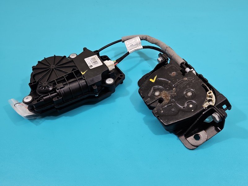 Zamek klapy tył 912935-108, 163672-10 Bmw f10 f11 kombi Zamek klapy tył 912935-108, 163672-10 Bmw f10 f11 kombi