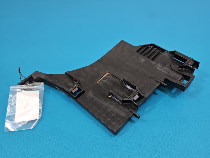 Mocowanie Europejska, reflektora przód prawego uchwyt 00122221 Land rover range Evoque I 11-18