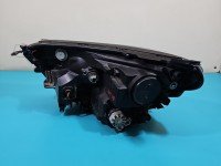 Reflektor prawy lampa przód Toyota Rav4 IV EUROPA