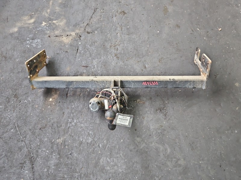 Hak holowniczy Mitsubishi Outlander I