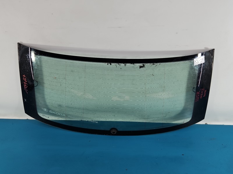 Szyba tylna KLAPY BAGAŻNIKA TYŁ Skoda Fabia III kombi
