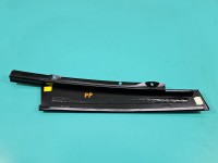 Listwa drzwi przód prawa Mercedes W213 2136900287