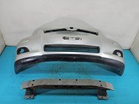 Zderzak przód Toyota Avensis II T25 srebrny 1C0