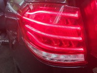 Lampa tył lewa LED Z BŁOTNIKA 12-16 Uszczerbany klosz i zaczepy Mercedes W212 kombi