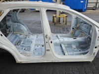 Próg prawy SŁUPEK ŚRODKOWY B LEXUS NX I 14-21 inny 5d 085