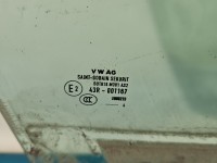 Szyba drzwi przód prawa pasażera Skoda Rapid 2014r HB