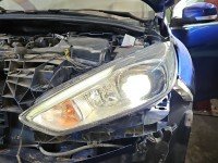 Reflektor lewy lampa przód Ford Focus Mk3 EUROPA