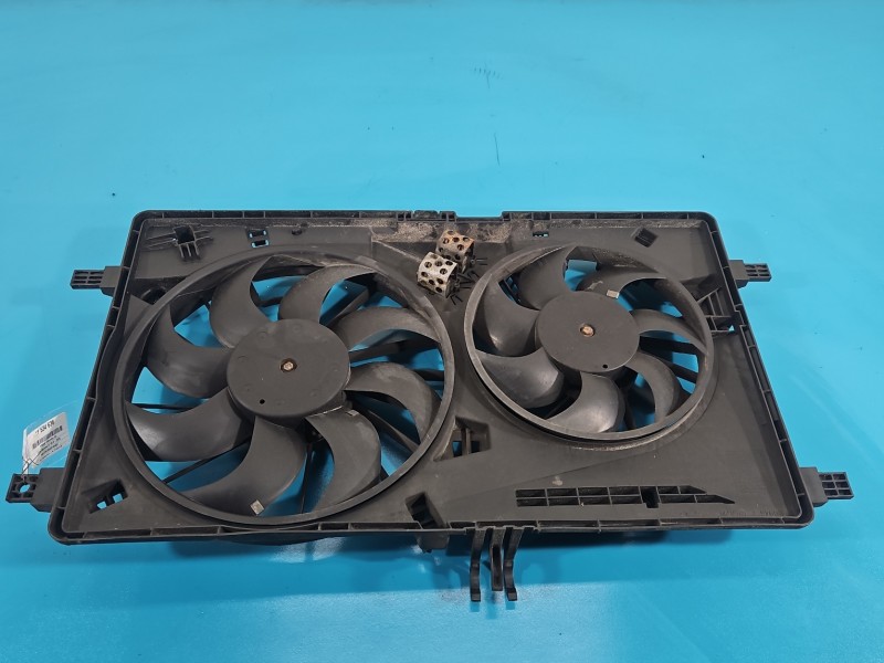 Wentylatory Wentylator chłodnicy Opel Movano III 214812564R 2.3 cdti