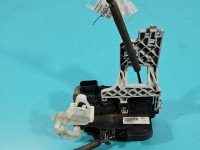 Zamek przód prawy 81320-3U010 Kia Sportage III 10-15 EUROPA Producent części: KIA, 6pin