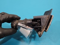 Spryskiwacz reflektora prawy Opel Zafira B