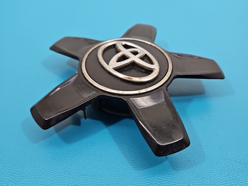 Dekielek felgi sztuka alufelgi Toyota Auris II