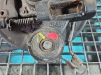 Piasta koła tył prawa zwrotnica łożysko Hyundai Tucson I 2.0 16V (G4GC)