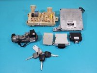 Komputer Sterownik silnika 89661-05860 Toyota Avensis II T25 1.8 16V