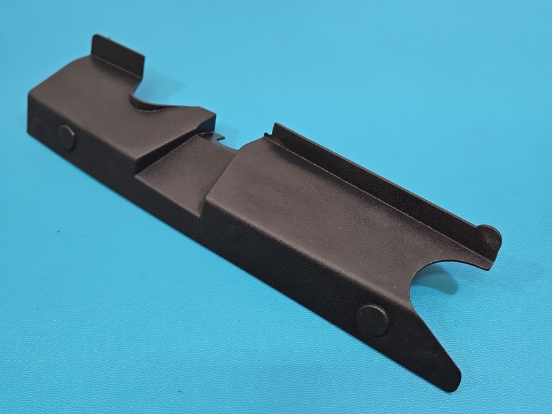 Osłona ZAŚLEPKA PLASTIK Skoda Superb IV 3P0819335