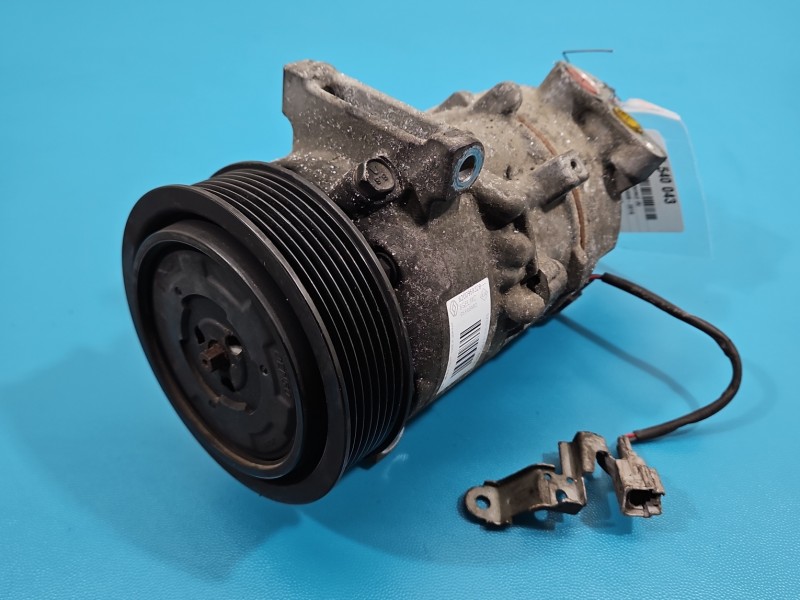 Sprężarka klimatyzacji kompresor 8200958328 Renault Megane III 1.4 TCE