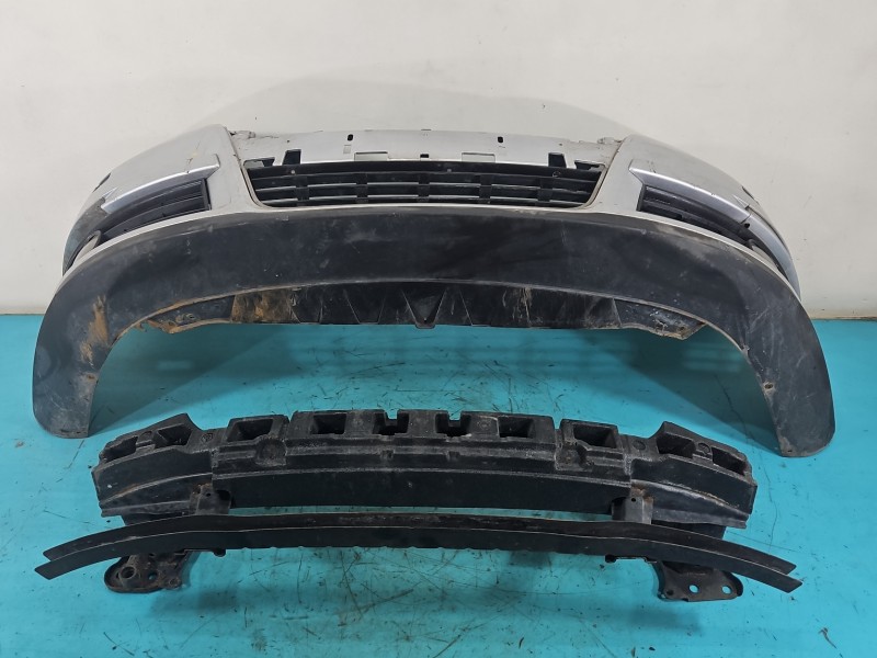 Zderzak przód Vw Passat B6 LA7W