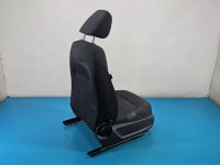 Fotel prawy przód pasażera Vw Jetta VI 4d EUROPA
