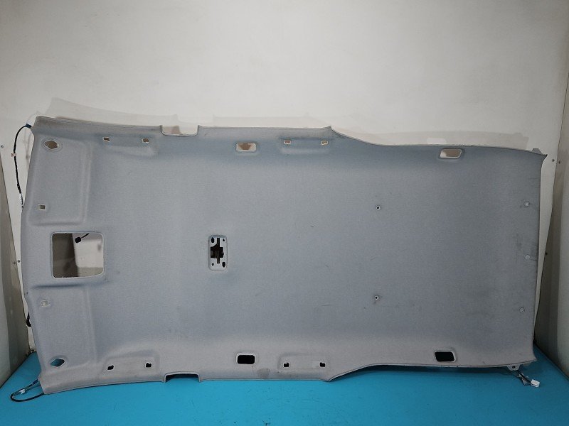 Podsufitka Toyota Auris II kombi Podsufitka Toyota Auris II kombi