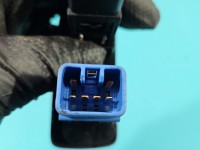 Przełącznik Producent części: KIA, grzania foteli 6 PIN Kia Sportage II 04-10 621W05010