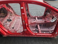 Próg prawy SŁUPEK ŚRODKOWY B Toyota Corolla E21 19- sedan 4d 3U5