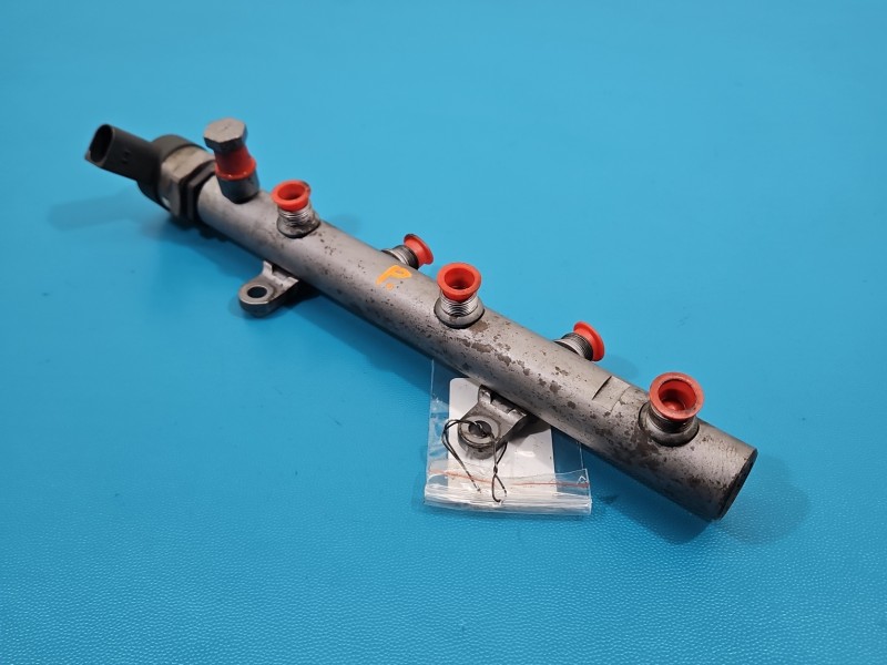 Listwa wtryskowa CZUJNIKI 0281002854, 057130764F, 059130090AJ Audi A5 8T 3.0 tdi