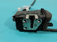 Zamek przód prawy 81320-3U010 Kia Sportage III 10-15 EUROPA Producent części: KIA, Europejska, 6pin