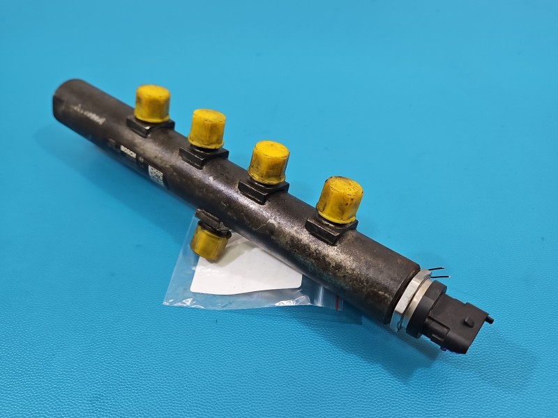 Listwa wtryskowa CZUJNIKI Opel Insignia A 2.0 cdti 0445214199, 55566047