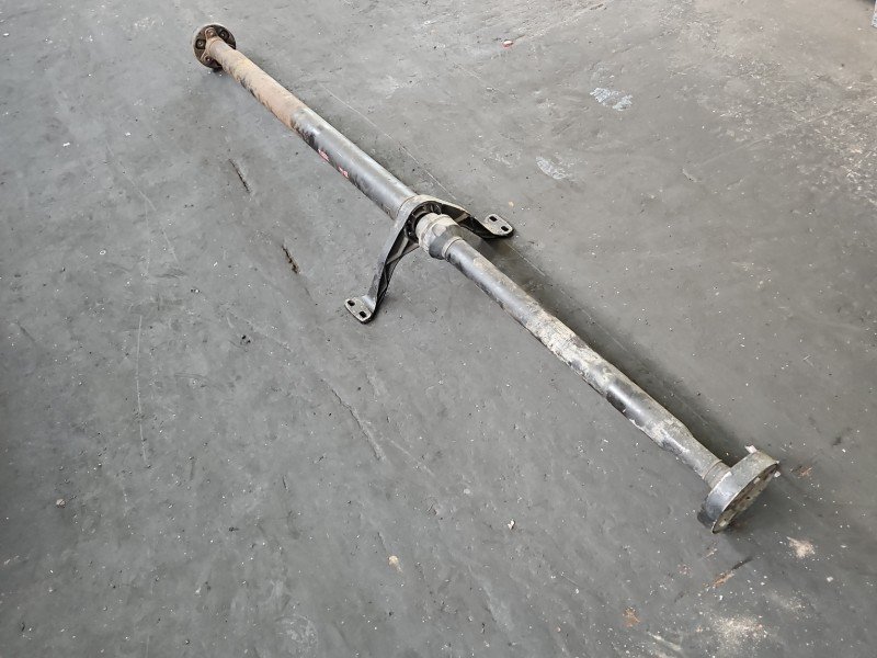 Wał napędowy tył Vw Passat B6 3.2 FSI V6 (AXZ)