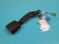 Pas bezpieczeństwa przód prawy pasażera Skoda Fabia III 6V0857756C