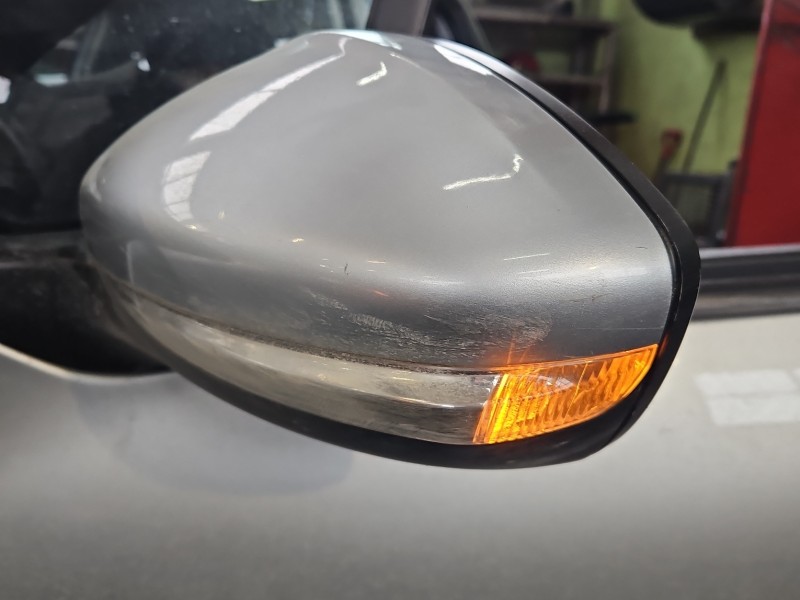 Lusterko lewe pin Peugeot 208 I HB 5d kolor EZRC europa