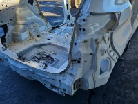 Błotnik tył prawy Ford Edge II biały ćwiartka