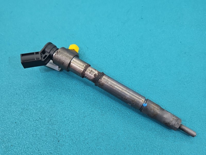 Wtryskiwacz Hyundai I30 III 16- 1.6 crdi 33800-2U000